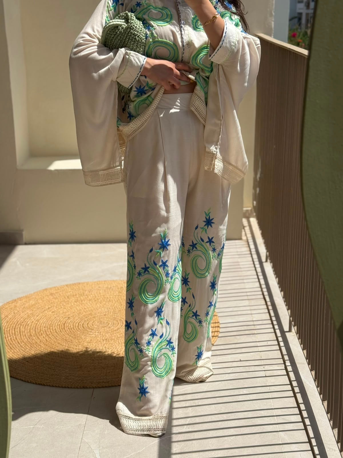 Ensemble lin brodé