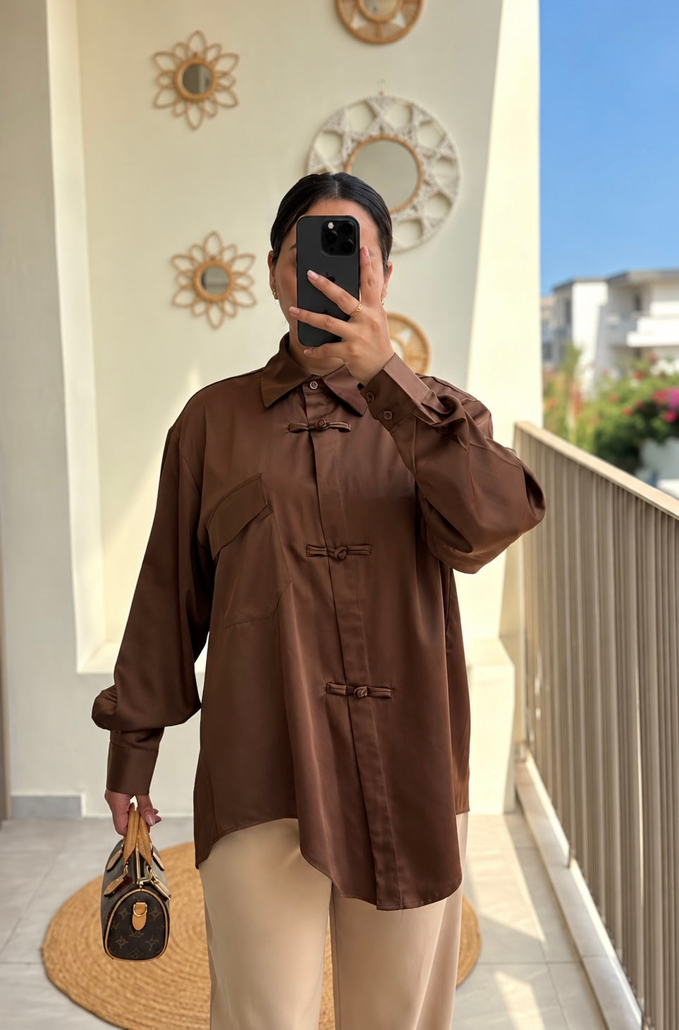CHEMISE SATINÉE MARRON