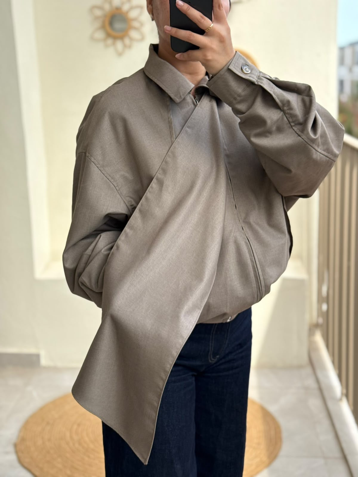 VESTE AVEC CAPE TAUPE
