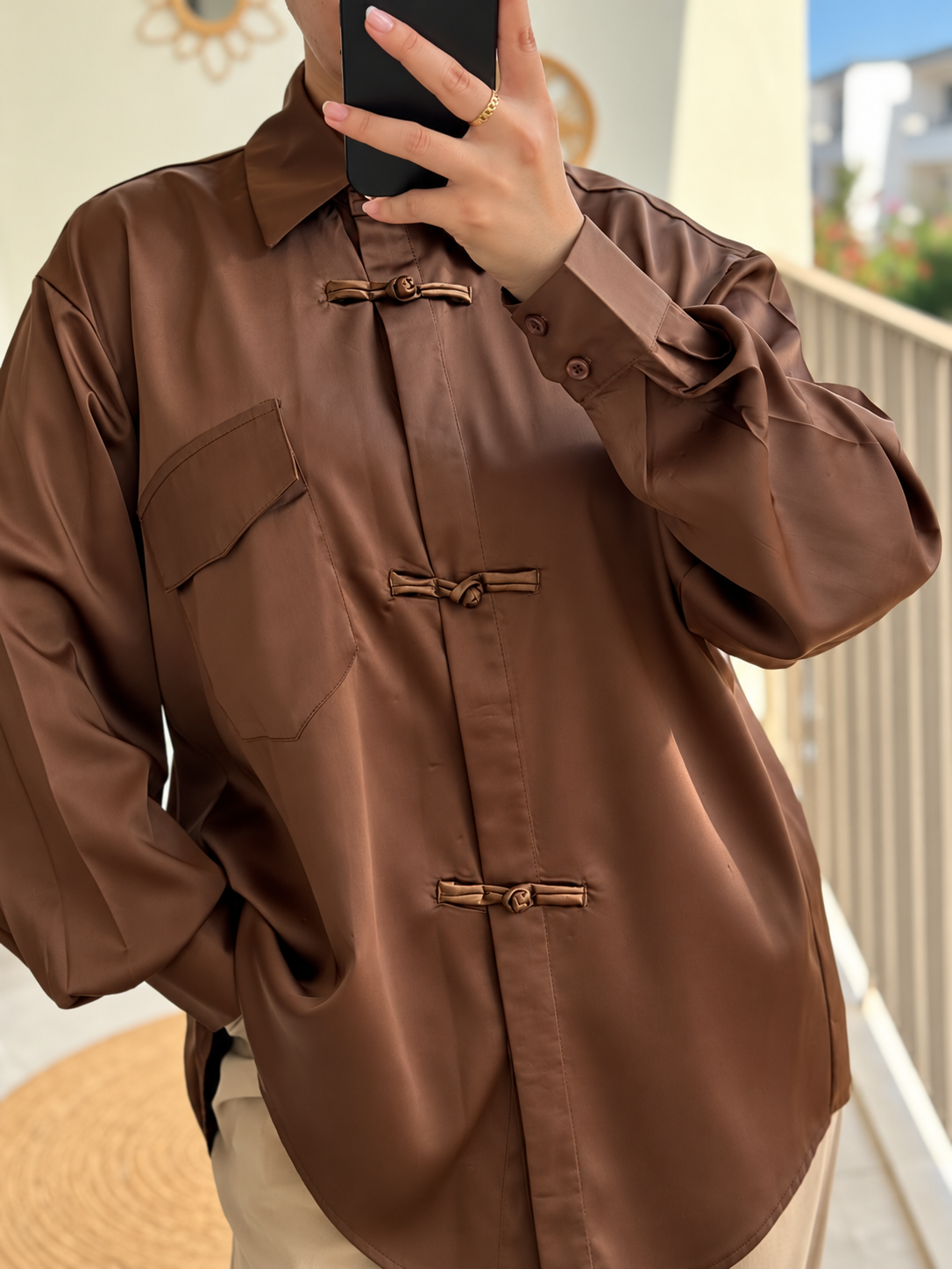 CHEMISE SATINÉE MARRON